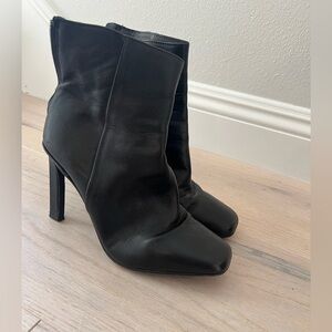 Black booties leather great condition
